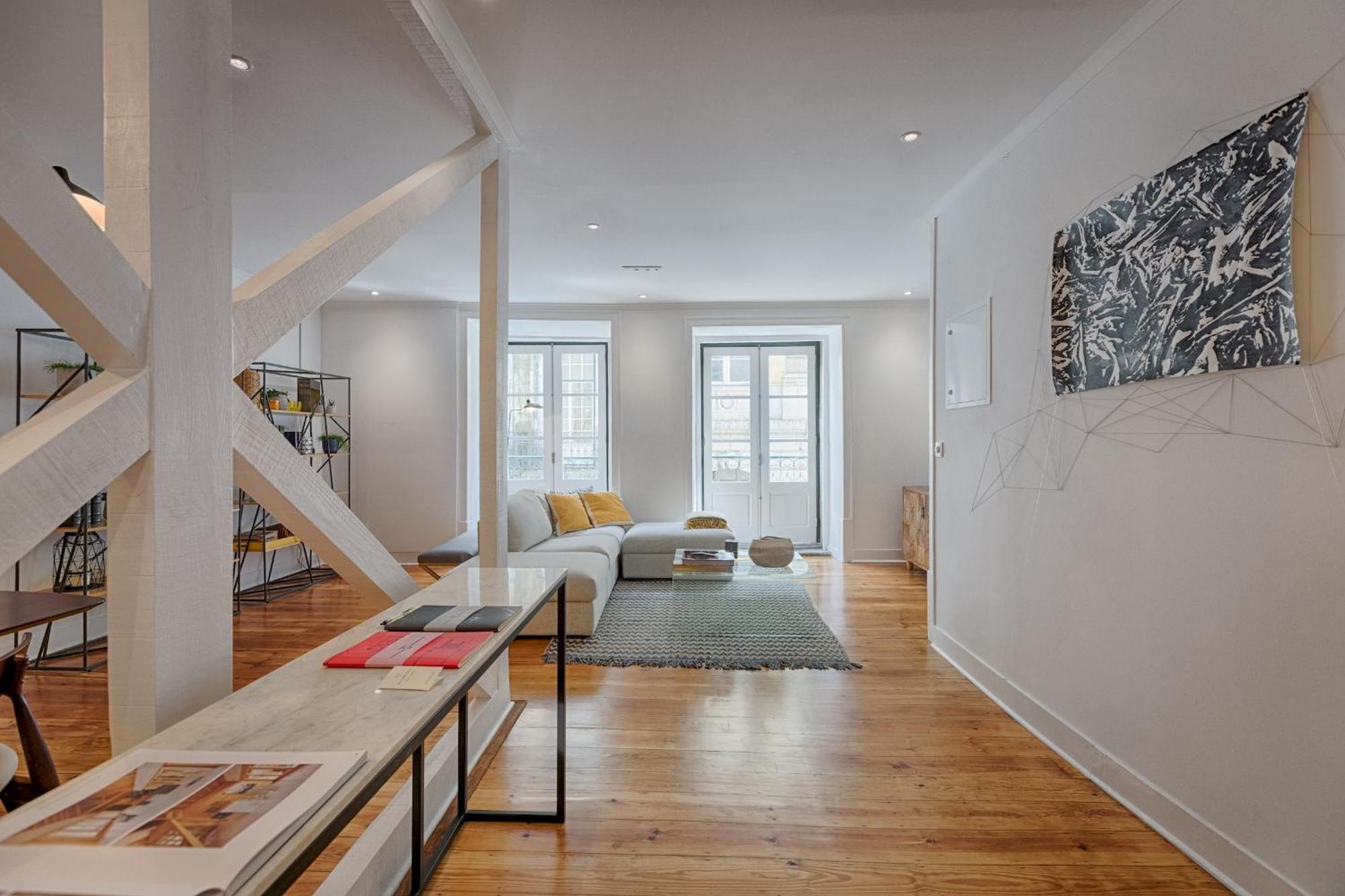 Architectural Gem In Bica Apartment Lisbon Luaran gambar