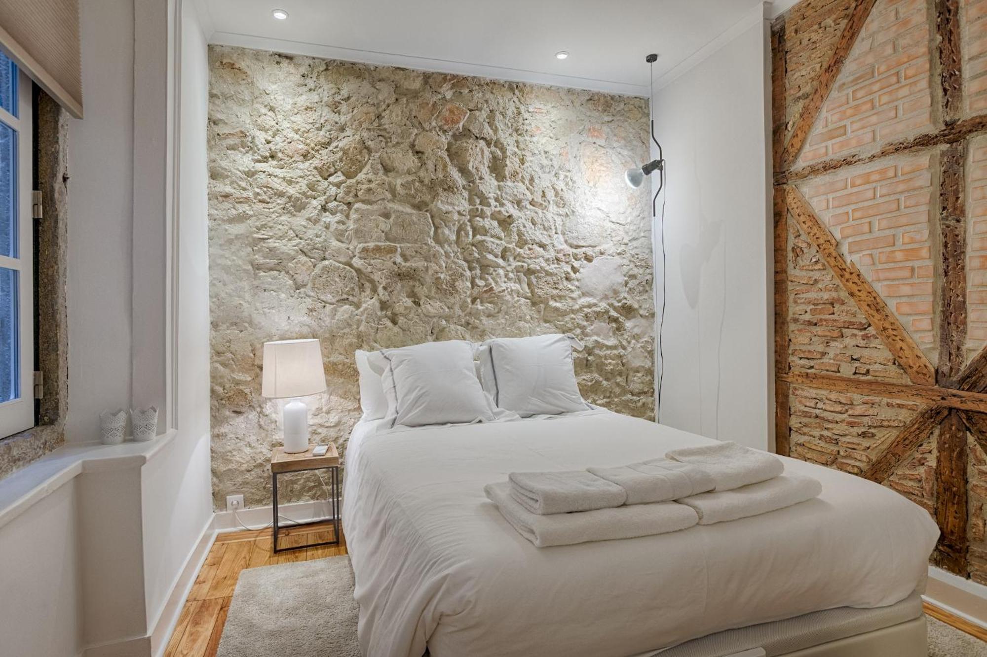 Architectural Gem In Bica Apartment Lisbon Luaran gambar